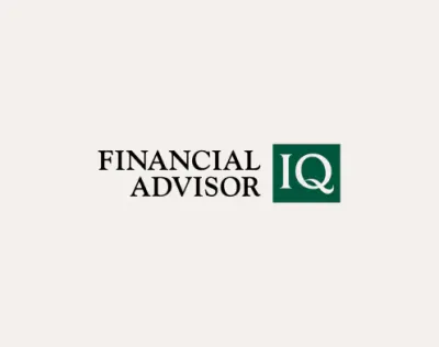  Financial Advisor IQ Logo